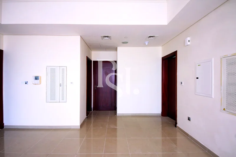 Spacious | Prime Location | Amazing View63842525030403113