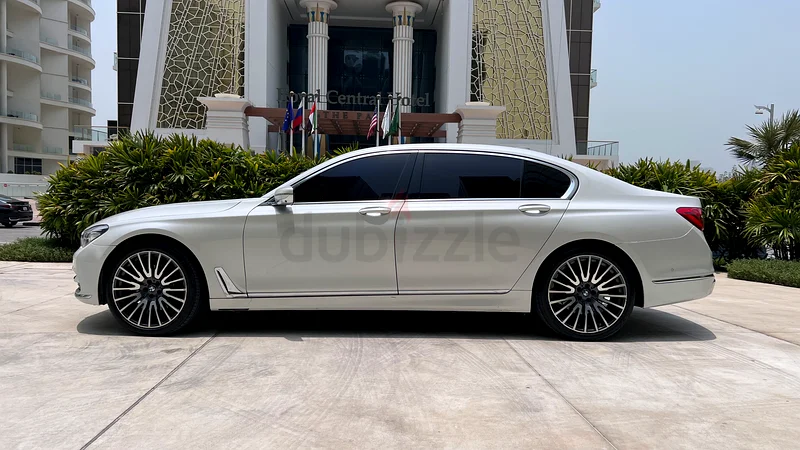 BMW 740Li 2017 Gcc63699047683202111