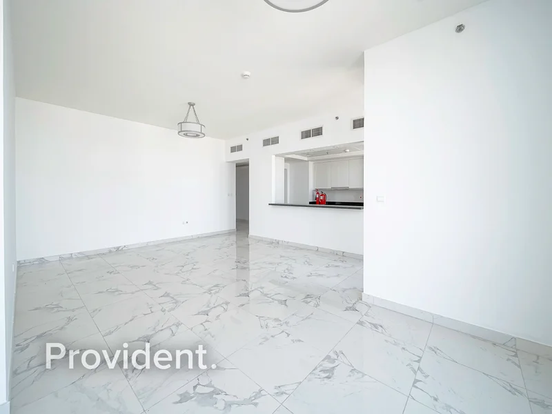 Spacious | Move-In Ready | Panoramic Canal Views63795041403651114