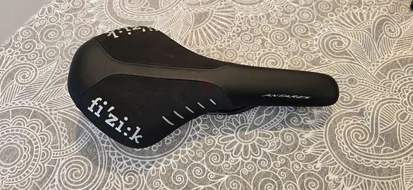Fizik Tempo Aliante R5 saddle