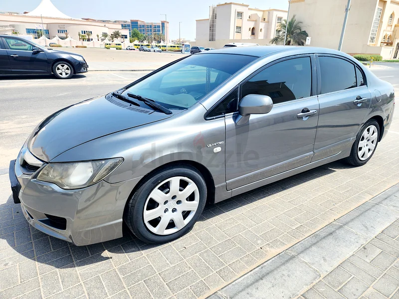 Good Fuel Economy Civic for sale !63699033485059113
