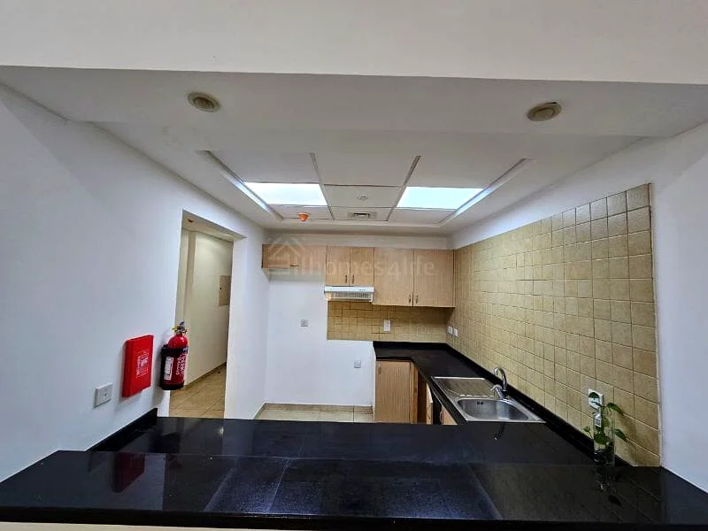 SPACIOUS LAYOUT | UNFURNISHED | No Agents Pls63735205890690112