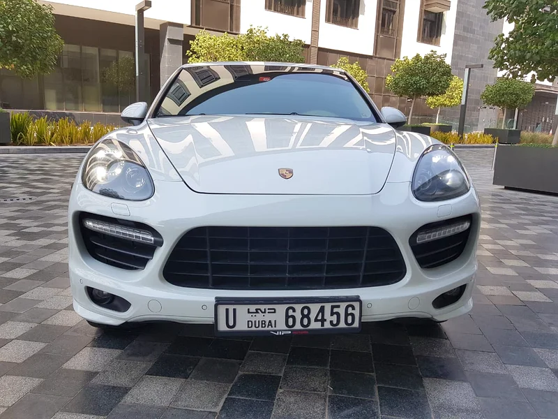 2014 Porsche Cayenne GTS  -4.8L/8 Cyl-Excellent Condition63699038831619114