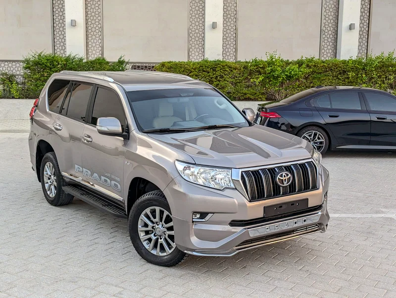 TOYOTA PRADO 2021 TXL V6 GCC IN EXCELLENT CONDITION63700380637185111