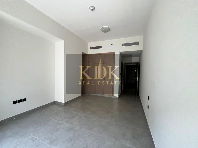 1 bhk Apartment | with best ammenities | Road view63786117765635113
