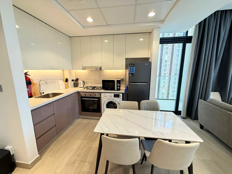 FULLY FURNISHED 1 B R APARTMENT WITH FREE CHILLER // CALL NOW FOR OFFER63802334945539112