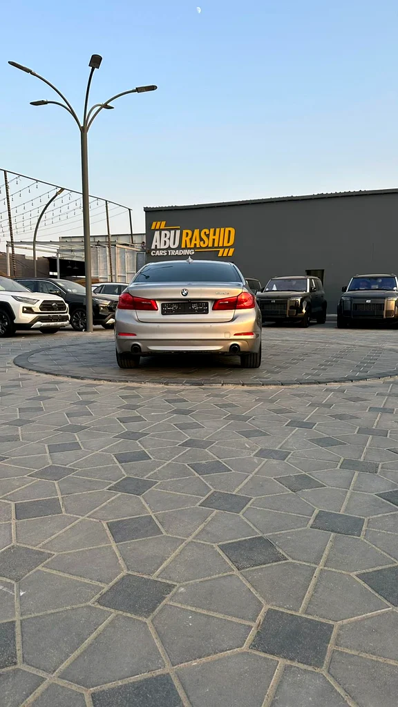 BMW 520i 2018 | Luxury Sedan | Excellent Condition63699048107905113