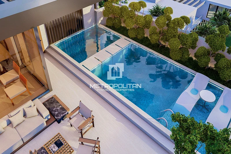 Waterfront | Custom Made | Investment Opportunity63915253555201113
