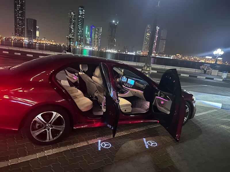سيارتي الخاصة أقودها كل يوم لذا عداد المسافات غير ثابت. هل يمكن استبدالها بسيارة دفع رباعي مرسيدس؟63699044237442114