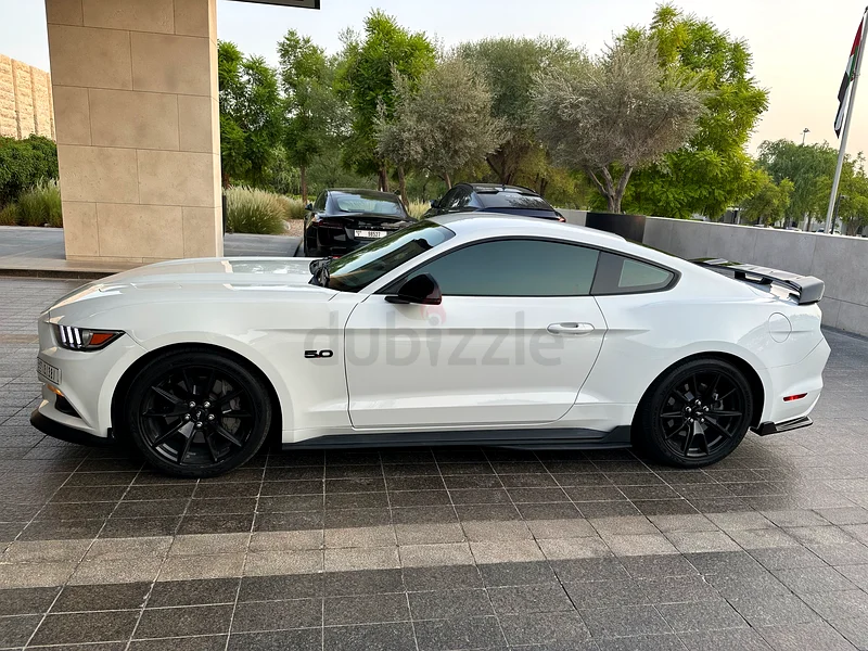 Ford Mustang GT 5.0 Black Edition | 2017 | GCC | Full Service | Personal Car63699041749377112