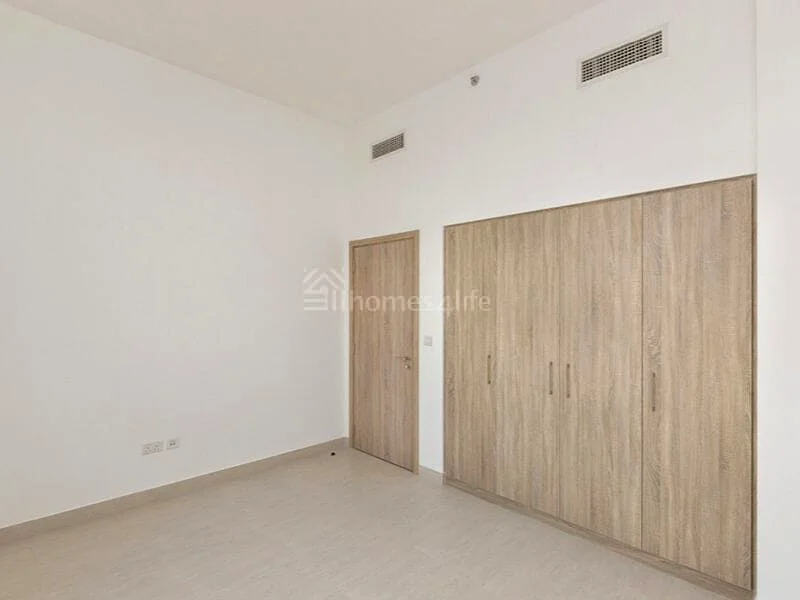 No Commission | VOT | High Floor | Pool View63952184122498112