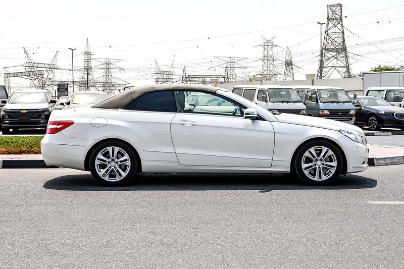2010 - E350 CONVERTABLE - IMMACULATE CONDITION - ONLY 35,000 KM DONE63699043878273113