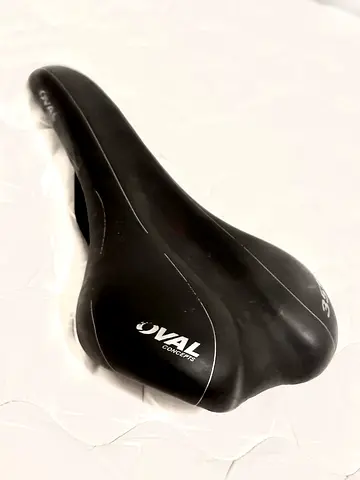 Oval Concepts 351w Women’s Saddle