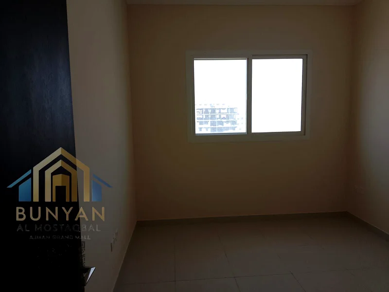 🏢 شقة للإيجار السنوي – الجرف 3، عجمان (الكود 309) شقة حديثة متوفرة للإيجار السنوي في الجرف 3، عجمان، تقع في منطقة مميزة بالقرب من جميع الخدمات الأساسية. مثالية للعائلات الباحثة عن الراحة والراحة.63713885052418111