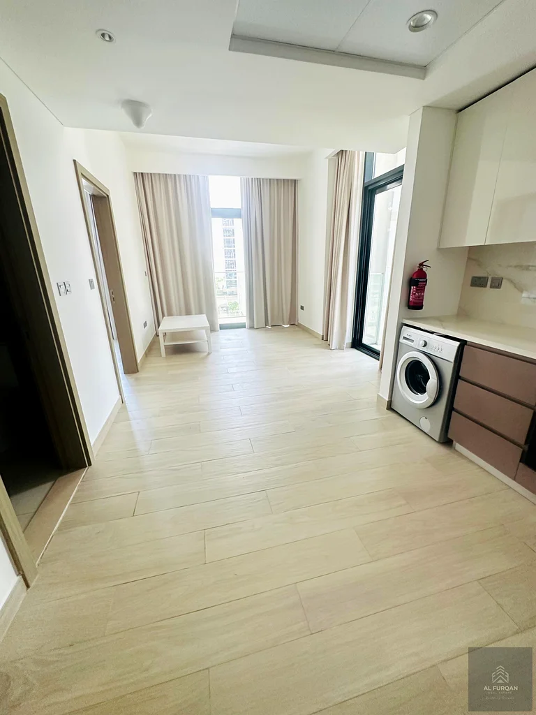 CHILLER FREE || CORNER UNIT || POOL VIEW|| ONE BEDROOM63803428047362112