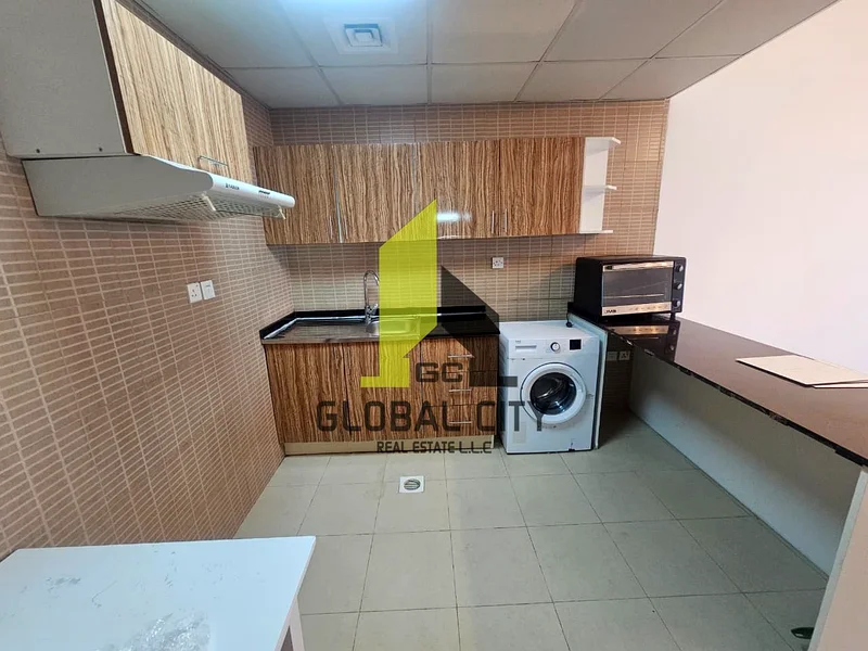 شقة 2 غرفة نوم متاحة للإيجار بإطلالة كاملة على القصر63724042205313113