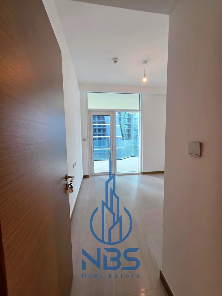 Canal View | Vacant | Spacious63792245733123113