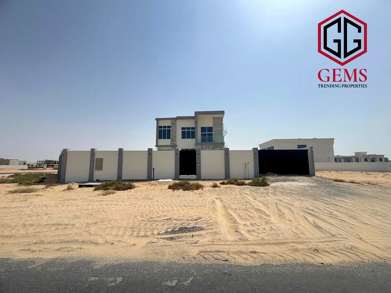 جديد بالكامل | تشطيب ممتاز | حديقة63725079801473112
