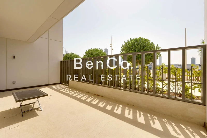 Fully Furnished | 3BR Townhouse | Vacant Now63733597118849111