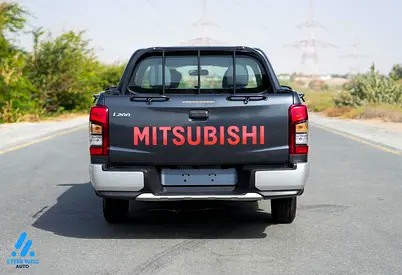 Mitsubishi L200 2023