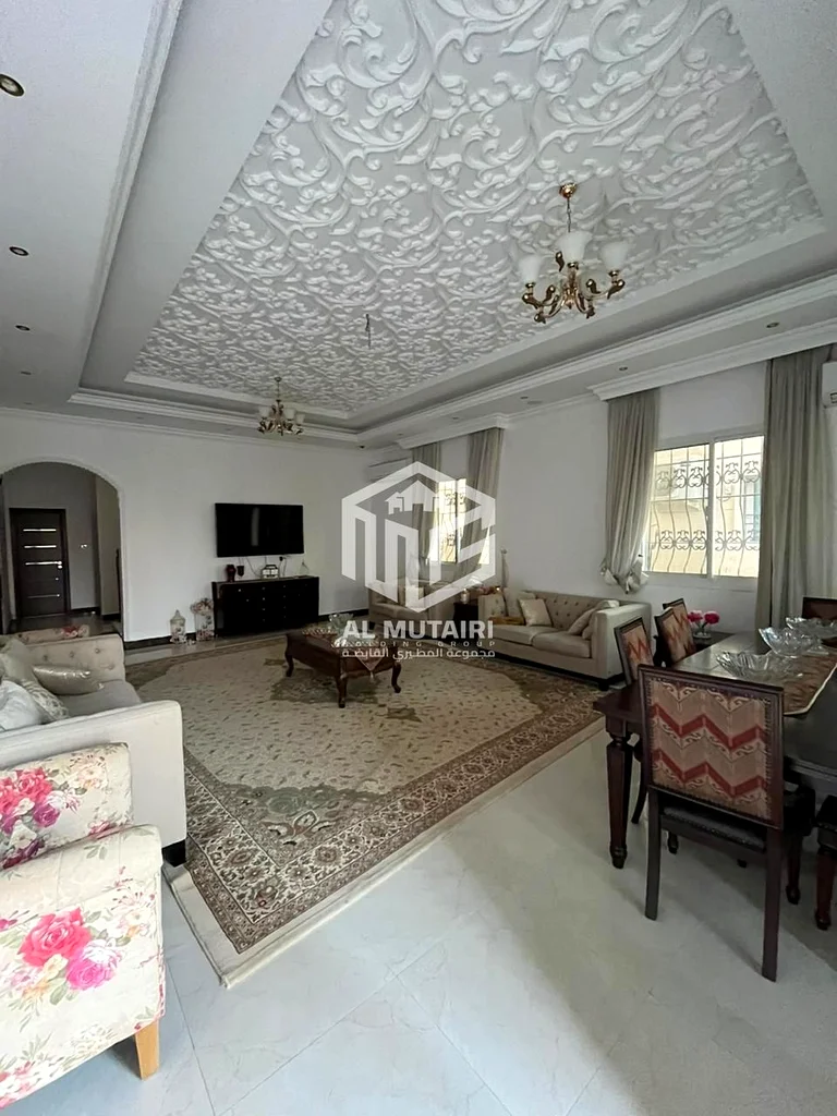 فرصة ذهبية – فيلا سكنية وتجارية للبيع في الروضة 1، عجمان63874152875138111