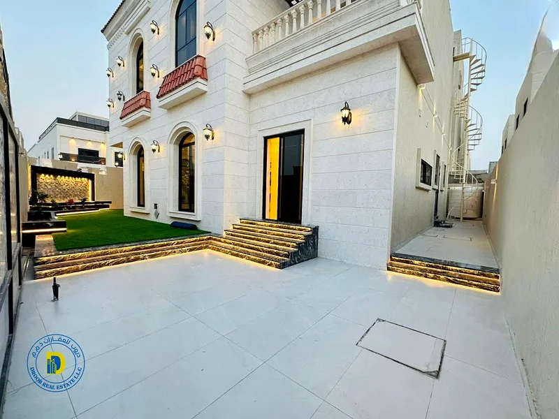 For sale, a classic corner villa, a miniature palace, 5 rooms, in the Al-Helio 2 area, freehold for all nationalities, bank financing63909982860931112