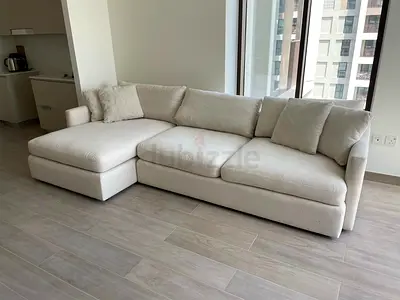 Crate and barrel Stylish lounge deep L shape sofa Beige