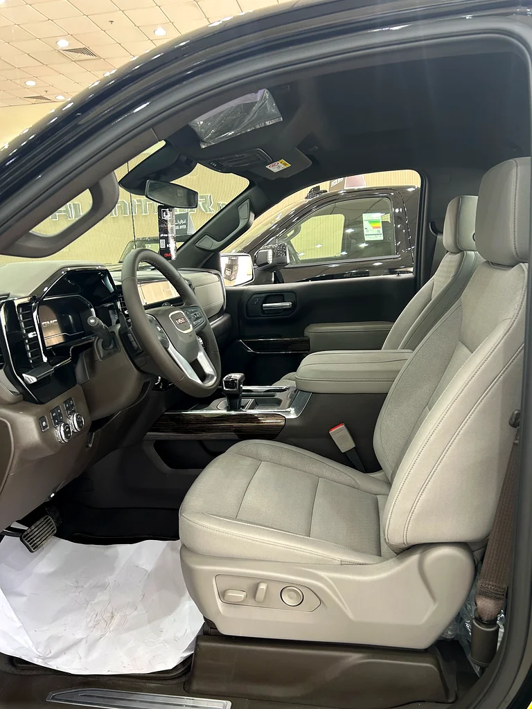 GMC Sierra 202563699028160385112