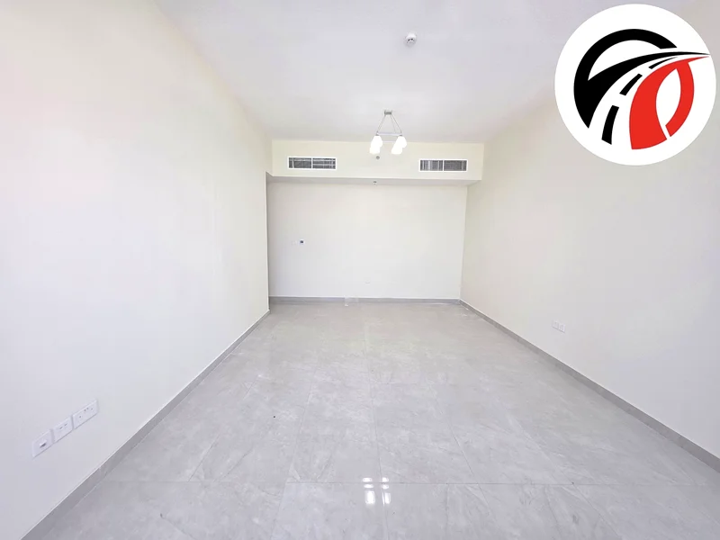 New 2BHK with a maid's room near the Metro, and it has all the amenities.63755799749379113