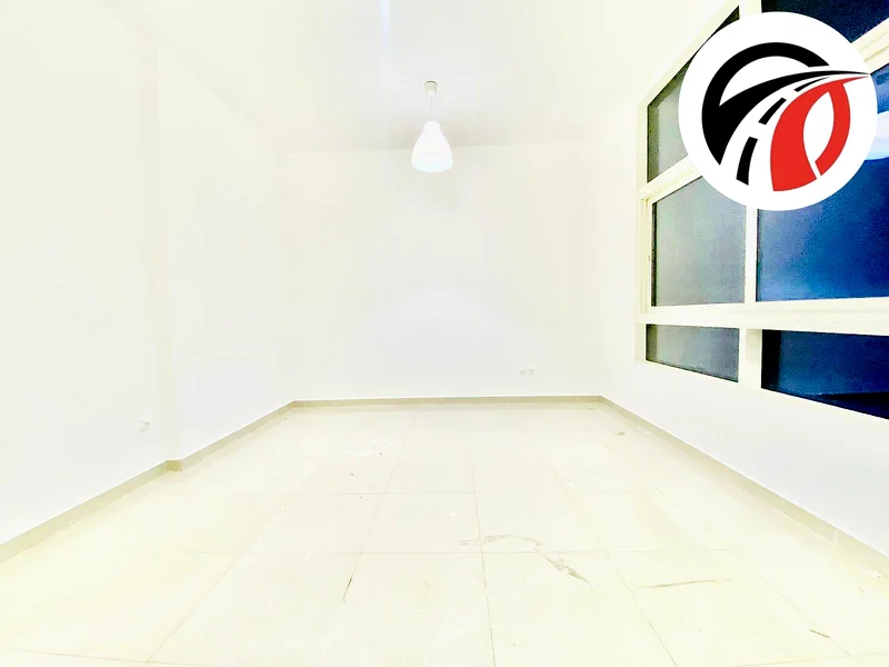 Spacious size-luxurious-6 cheques payment63742380793473112