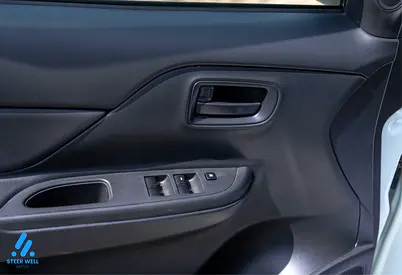 Mitsubishi L200 2023