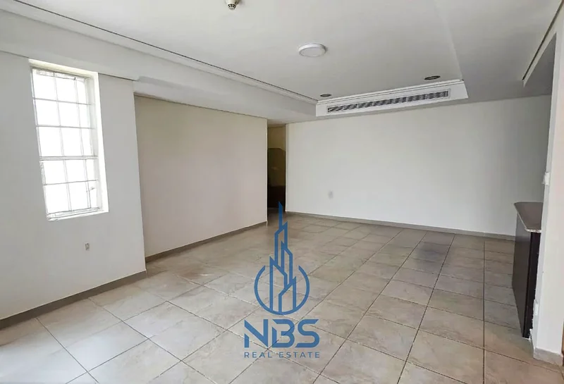 Unfurnished | Vacant | Spacious63749431059202113