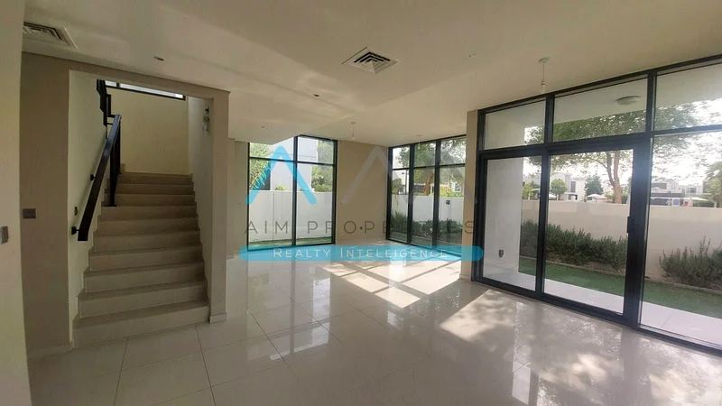FAMILY VILLA 6BR /MAIDS CHILLER FREE FOR RENT MULTIPLE CHEQUE OPTION63741440072194111