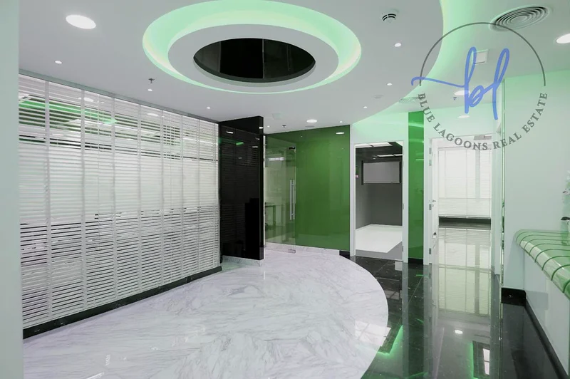 مجهز بالكامل | إطلالة على متحف المستقبل | طابق عالي63822995994499113