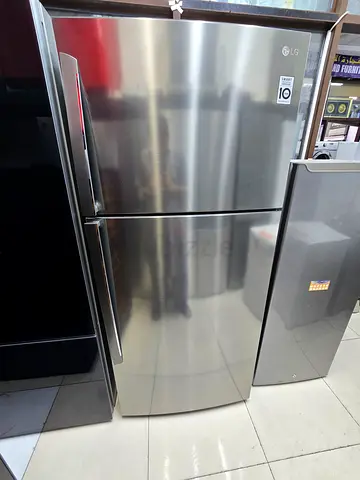 LG 782 Literes Capacity Refrigerator 80cm width almost perfect condition