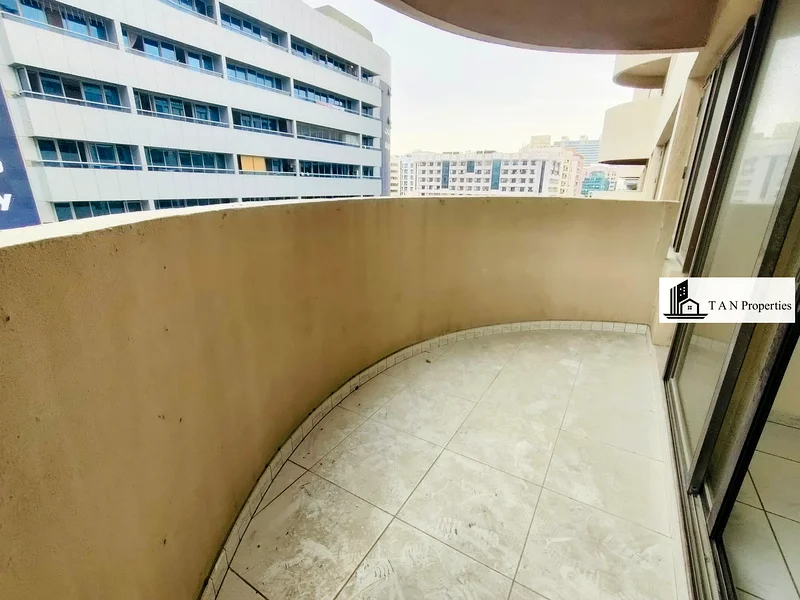 Spacious 3BHK Apartment | With Balcony | Close To Metro63799977329153113