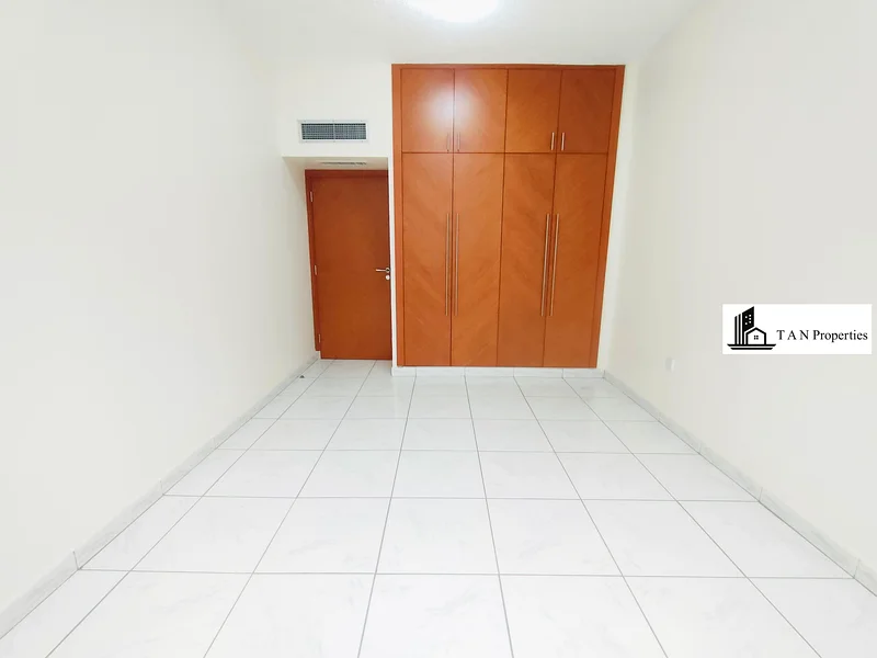 Spacious 3BHK Apartment | With Balcony | Close To Metro63799977329153114