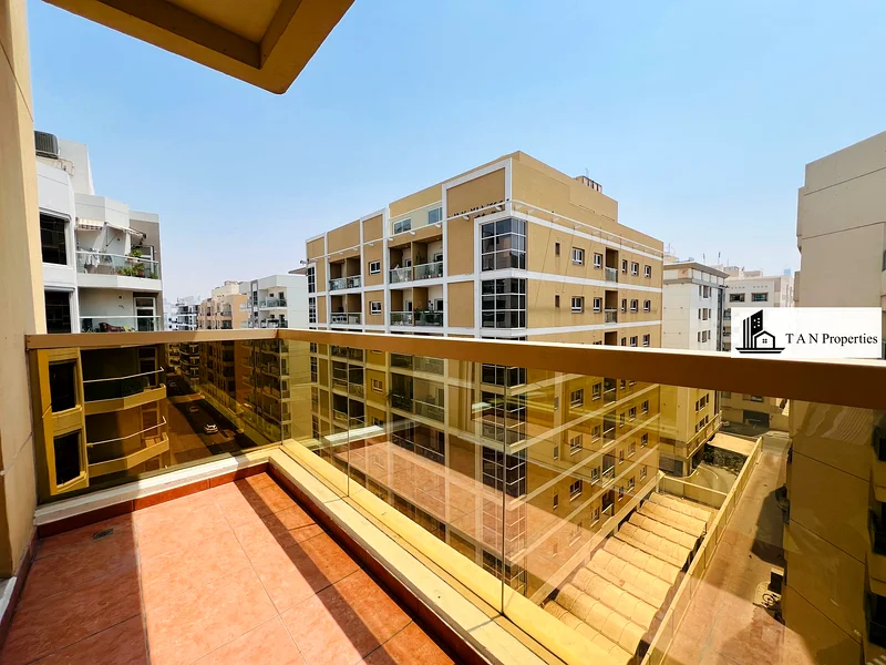 Chiller Free | 2-BHK Spacious Apartment | With Balcony | Prime Location63767363514627110