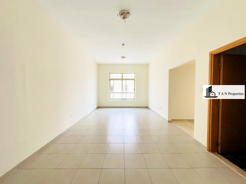 Chiller Free | 2-BHK Spacious Apartment | With Balcony | Prime Location63767363514627111