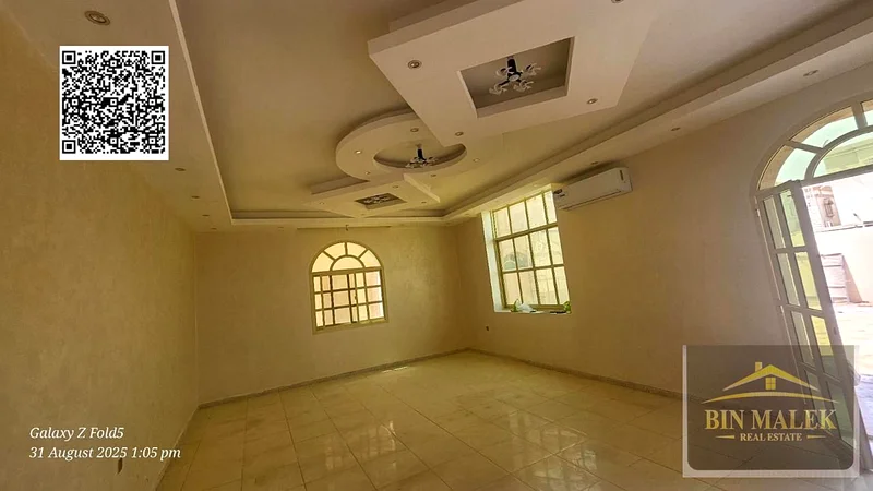 villa for sale // ready to move //prime location // clost to sheikh ammar road // easy exit to  high way // freehold for all nationality63878297675905112