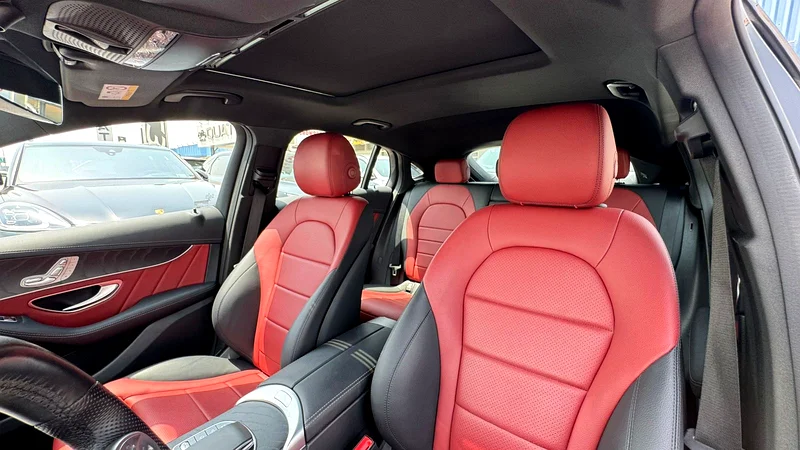 مرسيدس 2022 GLC 200 كوبيه بمواصفات دول الخليج بالكامل ومُحمّلة بالكامل63700564177026114