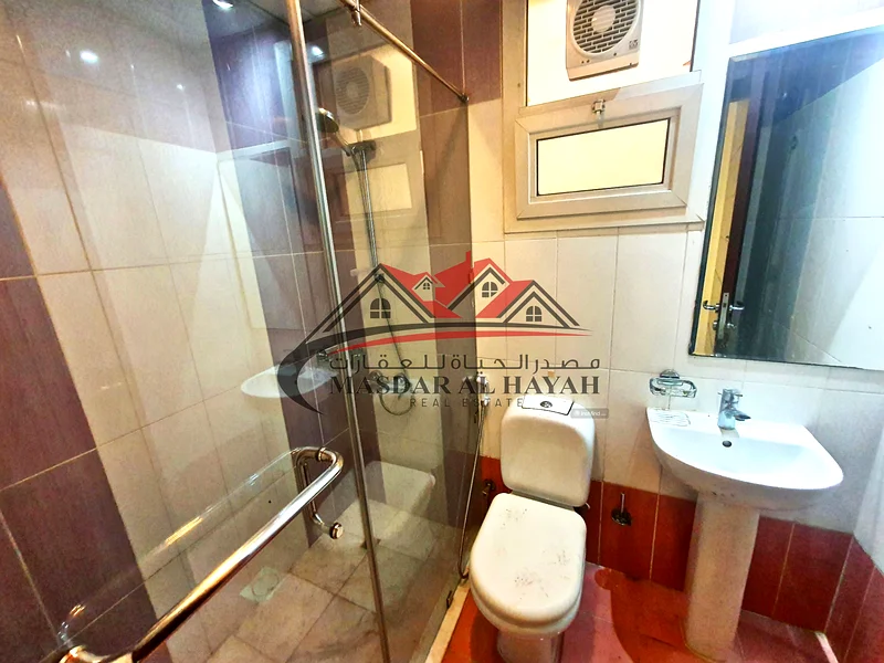 No cash Deposit Lavish 2bhk Both rooms Wardrobes Parking Balcony63812325311874113