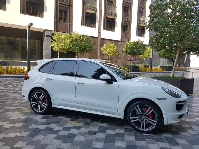 2014 Porsche Cayenne GTS  -4.8L/8 Cyl-Excellent Condition63699038831619113