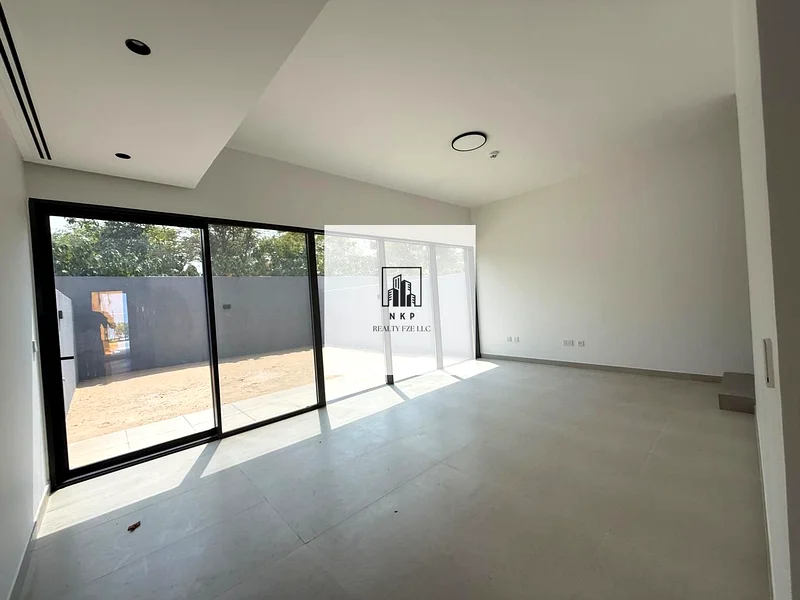 Spacious luxurious brand new 3bhk townhouse63699444495874112