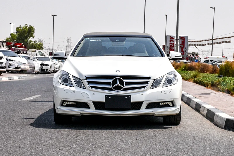 2010 - E350 CONVERTABLE - IMMACULATE CONDITION - ONLY 35,000 KM DONE63699043878273111