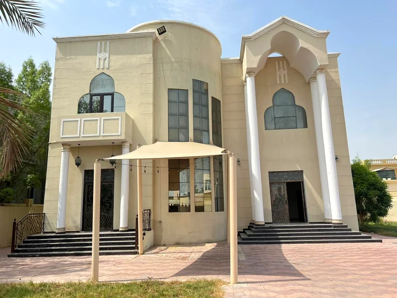 Stunning Villa | Spacious | Prime Location63724415800451110