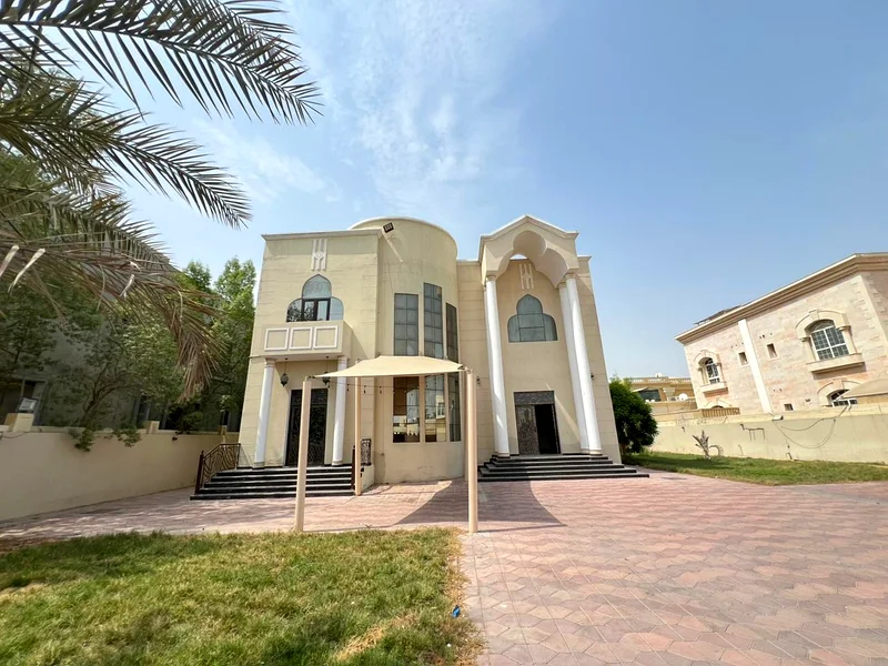 Stunning Villa | Spacious | Prime Location63724415800451111