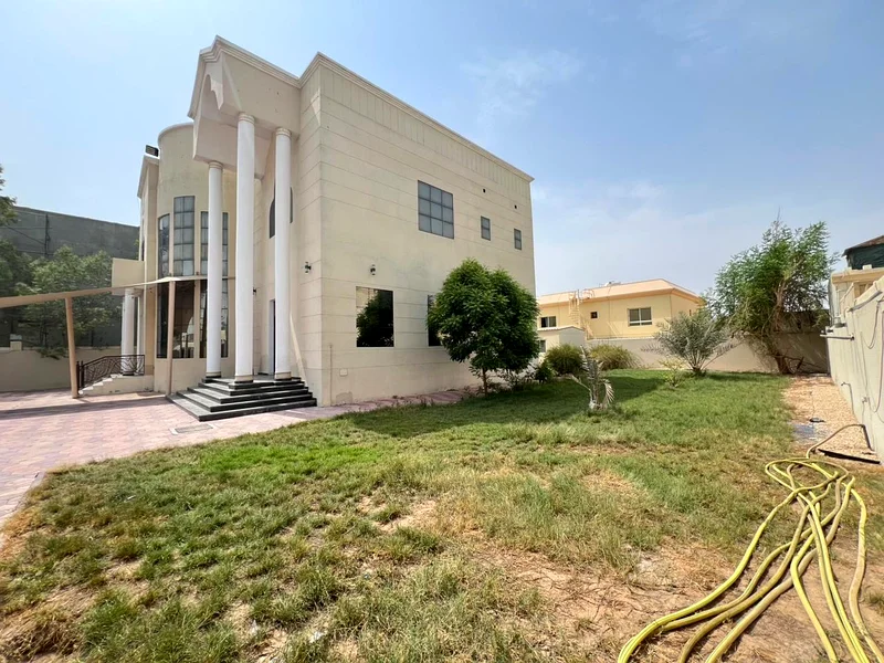 Stunning Villa | Spacious | Prime Location63724415800451112