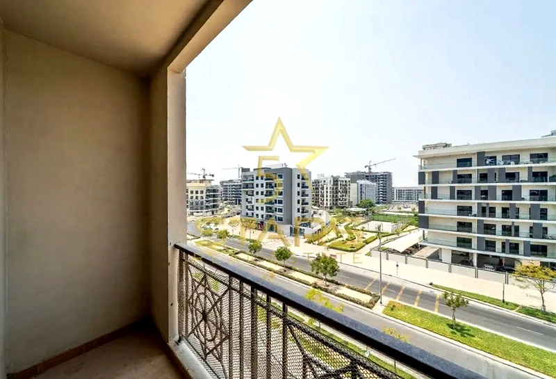 تصميم واسع | منطقة عائلية | موقع متميز63763877541123110