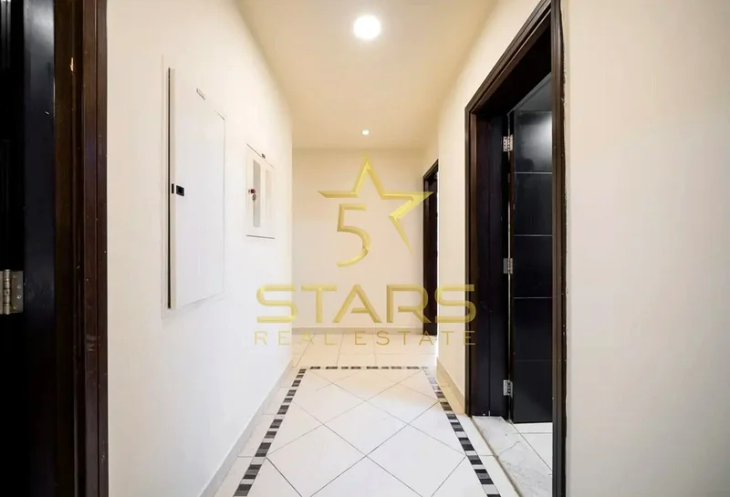 تصميم واسع | منطقة عائلية | موقع متميز63763877541123114